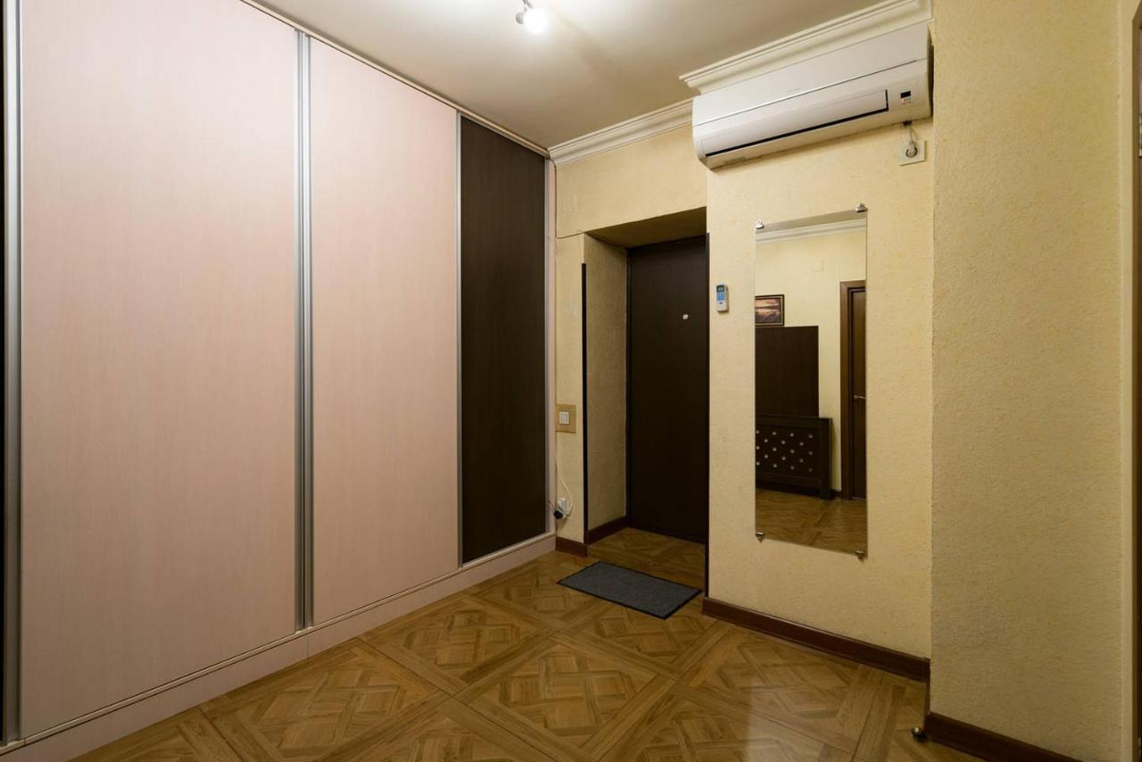 Nadezhda Apartments In Touristic Area, On The Dostyk Avenue 89 Αλμάτι Εξωτερικό φωτογραφία